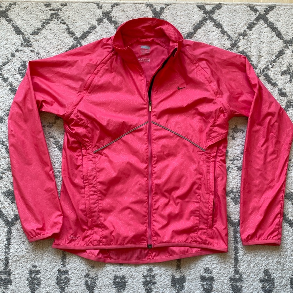 Nike Vintage Jacket size S (Great Condition)